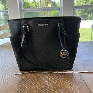 NWT Michael Kors Black Charlotte LG Tote